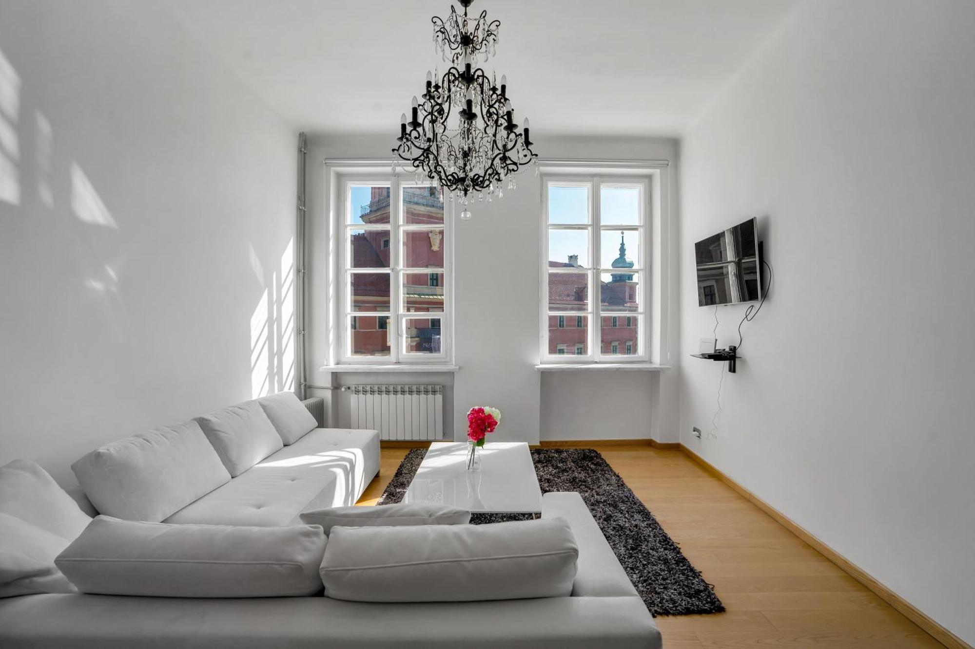 Warsaw Castle Apartments - Prime Location, Historic City Center, Castle View, Fast Internet - By Rentujemy Buitenkant foto