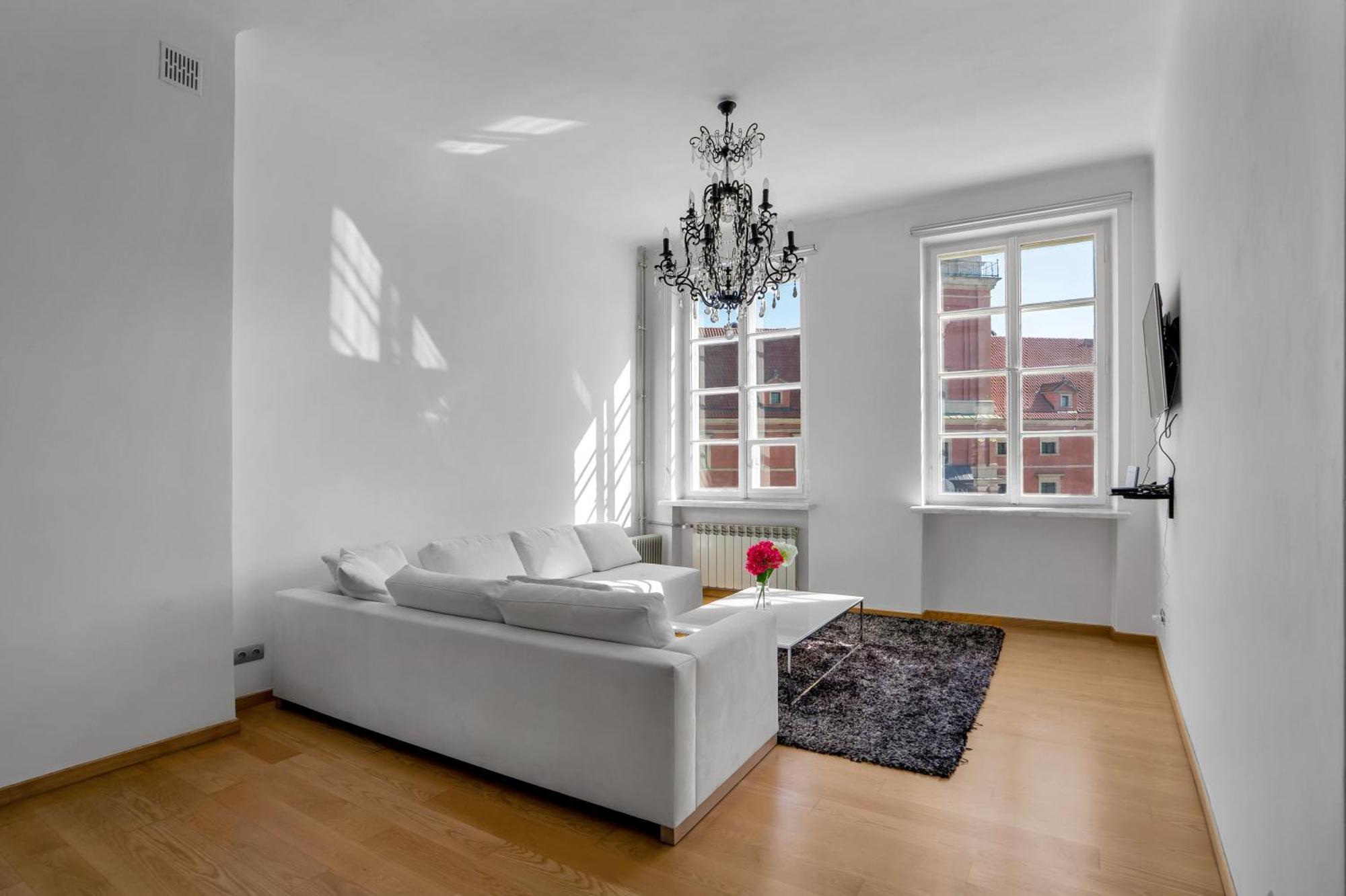 Warsaw Castle Apartments - Prime Location, Historic City Center, Castle View, Fast Internet - By Rentujemy Buitenkant foto